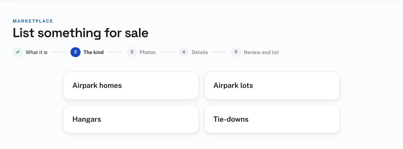 Choosing the kind of property: Airpark homes, Airpark lots, Hangars or Tie-downs.